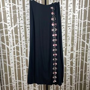 Floral Embroidered Trim Split Hem Maxi Skirt M Black, Pink, Ivory